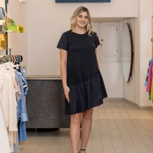 ABITO CON GONNA RICAMATA -SOLOTRE-